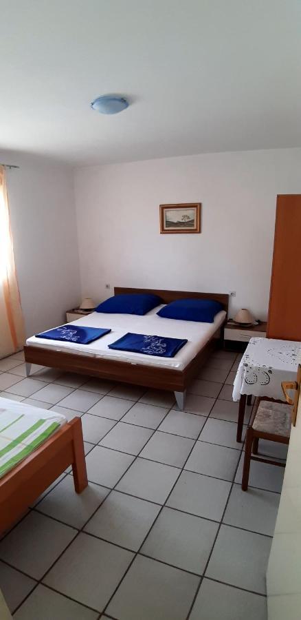 Apartman Pave & Ilija Jr Lopar Exteriör bild