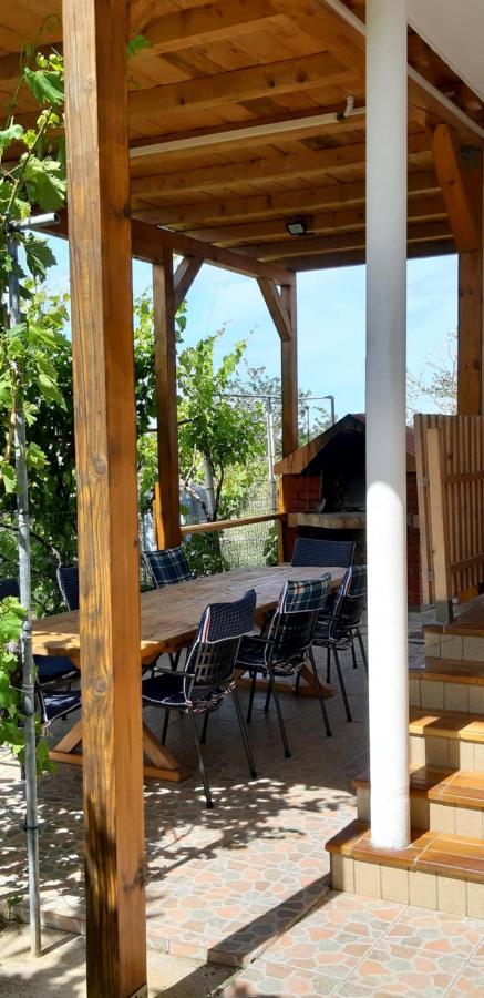 Apartman Pave & Ilija Jr Lopar Exteriör bild
