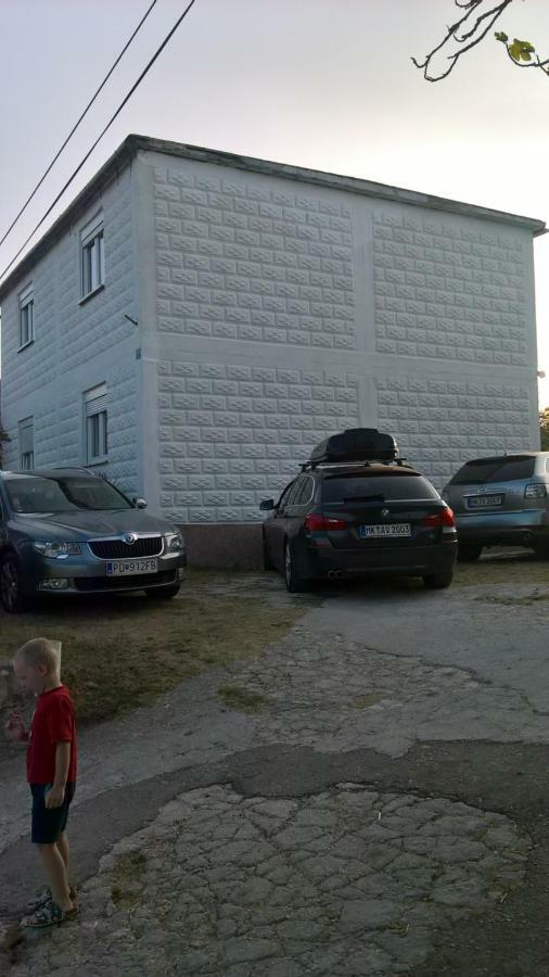 Apartman Pave & Ilija Jr Lopar Exteriör bild